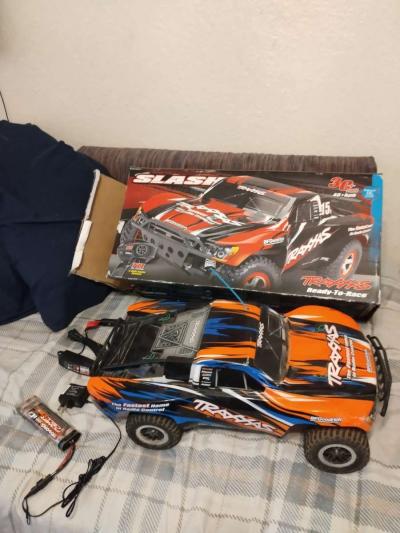 Traxxx Remote Control Car - Thumbnail 2