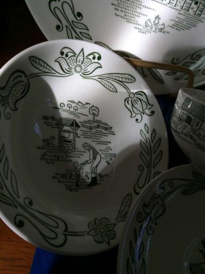 Buck County Service for 6 with extras - Thumbnail 3