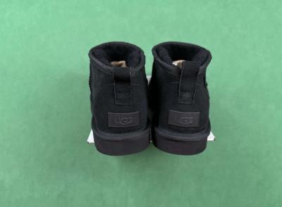 new UGG classic mini - Thumbnail 2