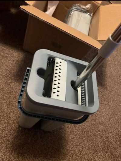 Mop and Bucket Set - Thumbnail 3