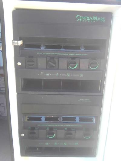 Smart Snack and Smart Drink Vending Machines