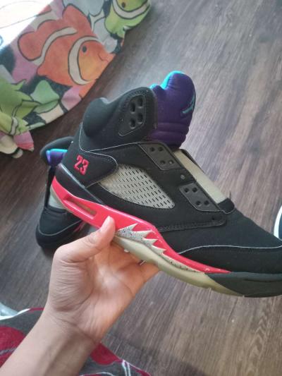 Air Jordan 5 - Thumbnail 2