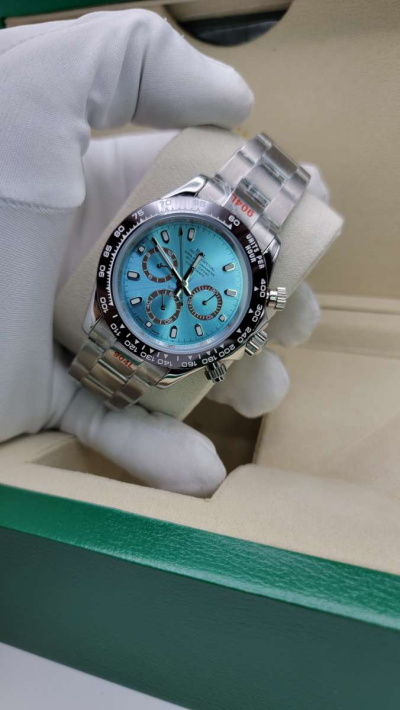 luxury Watch - Thumbnail 2