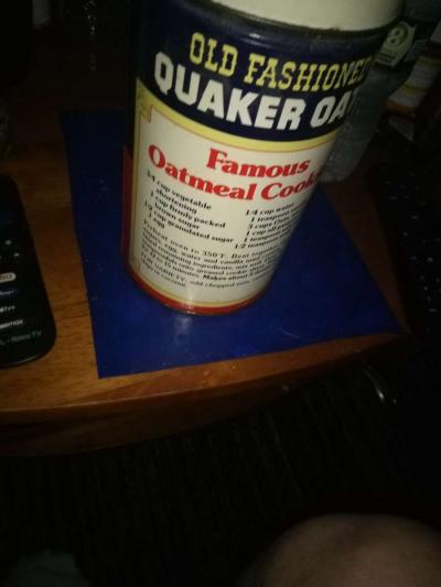 Old Fashioned Quaker Oats 1982 tin - Thumbnail 3