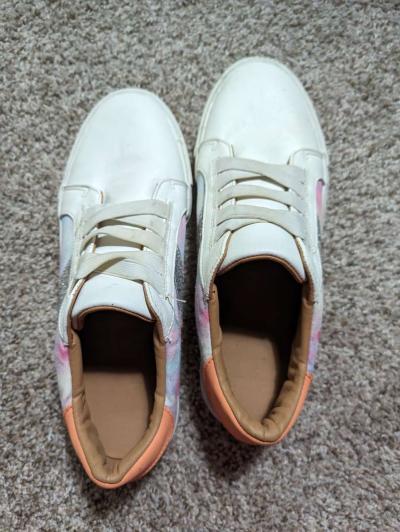 Womens shoes - Thumbnail 2