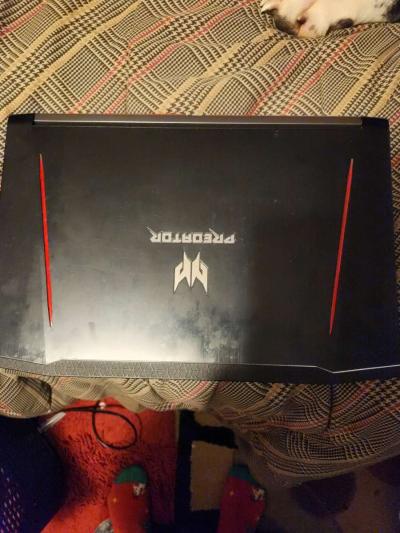 Predator helios 300 laptop - Thumbnail 2