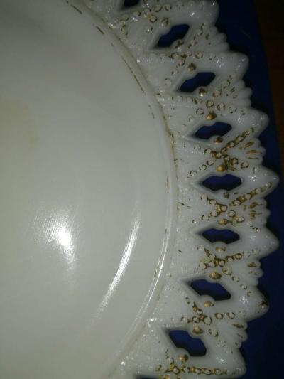 Kemple Sheaf of wheat milk glass plate - Thumbnail 2