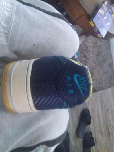 af1  nikes - Thumbnail 3