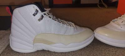 jordands 12s rising sun  used excellent condition - Thumbnail 5