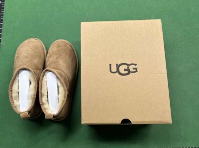 new UGG classic mini - Thumbnail 5