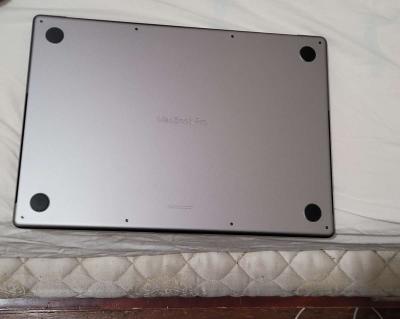 MacBook pro - Thumbnail 6