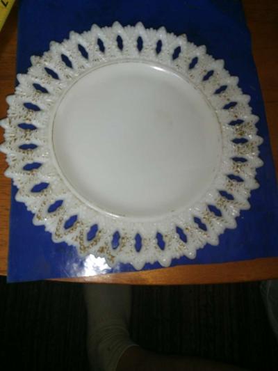 Kemple Sheaf of wheat milk glass plate - Thumbnail 5
