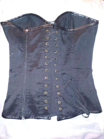 wedding dress green moto jckt black leather corset top - Thumbnail 3