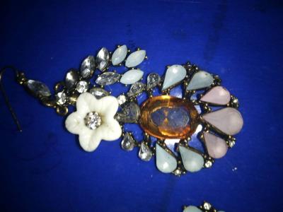 Vintage Glass Rhinestone Earrings - Thumbnail 3