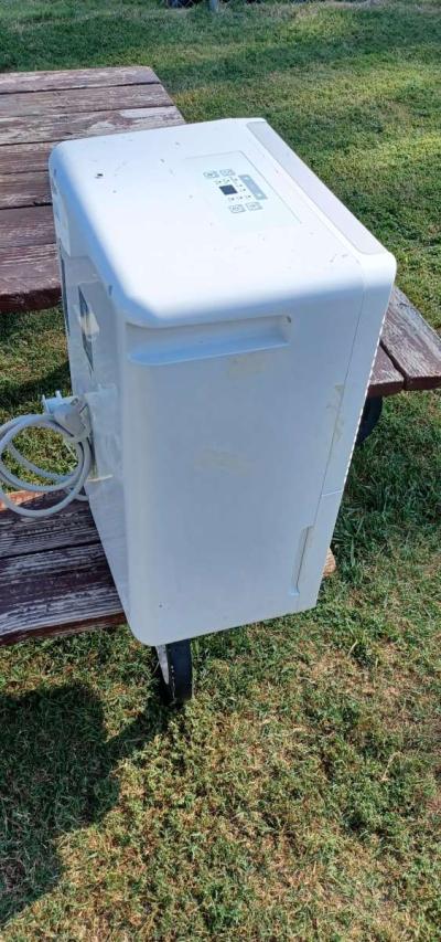 Dehumidifier - Thumbnail 4