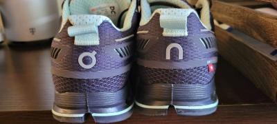 womens on cloud running shoes size 8 5 - Thumbnail 2