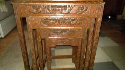 Nesting tables 4pc set Very Good Condition circa 1920s - Thumbnail 2