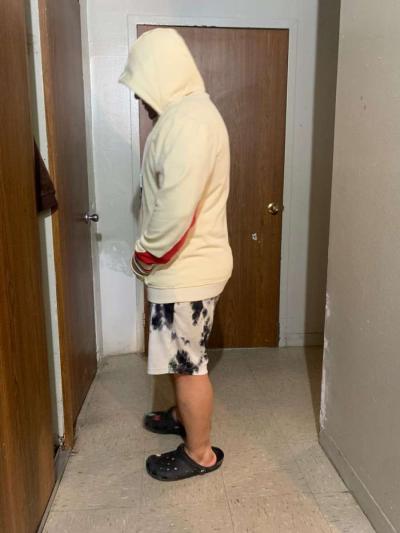 sweater - Thumbnail 2