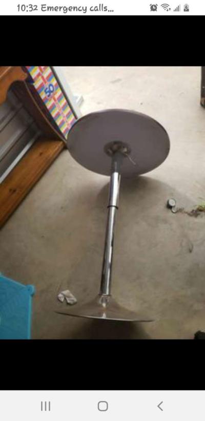 Yaheetech Height Adjustable Round Pub Table Counter - Thumbnail 2