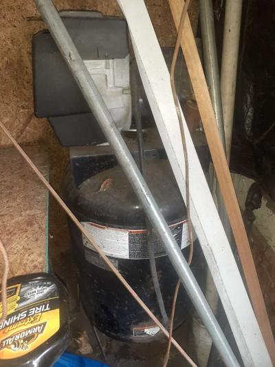 Air Compressor - Thumbnail 3