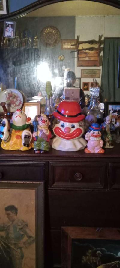 5 clown figurines 2 banks vintage - Thumbnail 5