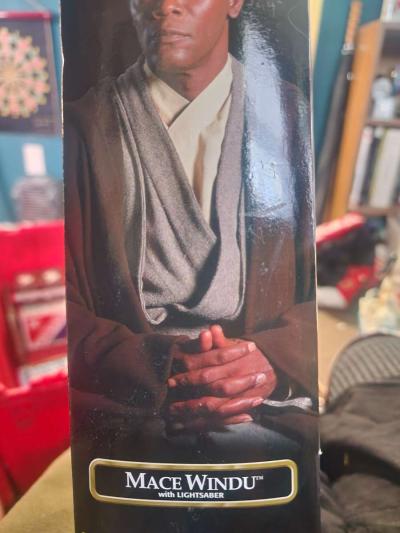 Star Wars Episode 1 Mace Windu with lightsaber - Thumbnail 2