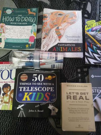 12 books 1 dvd - Thumbnail 3