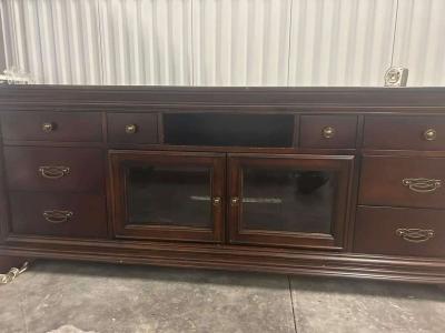 entertainment center - Thumbnail 2