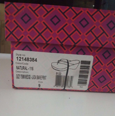 womens size 9 - Thumbnail 3