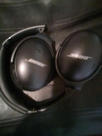 BOSE BLUETOOTH HEADPHONES - Thumbnail 2