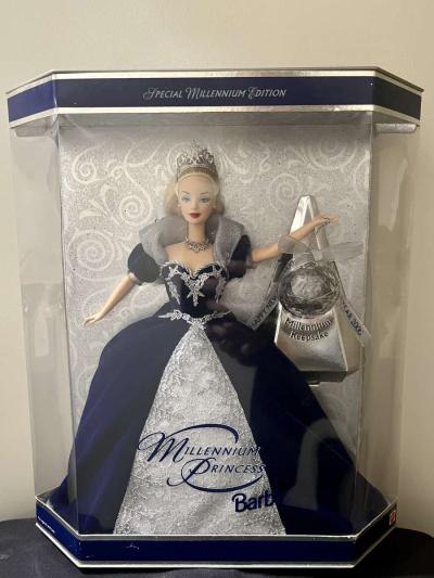 Rare Millennium Princess 2000 Barbie