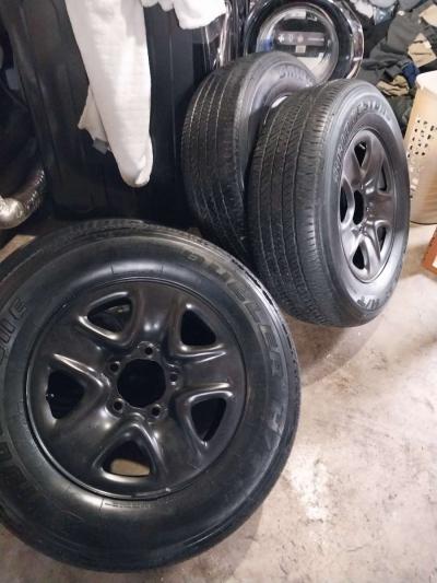 tires with wheels - Thumbnail 4
