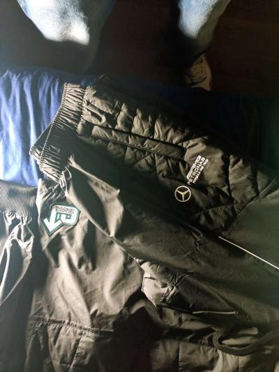 OFFICIAL FORMULA 1 GEAR - Thumbnail 2