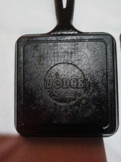 Lodge cast iron 5 inch USA 5ws - Thumbnail 2