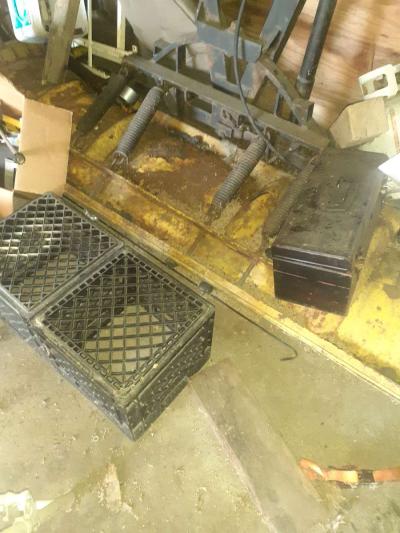 Yellow Snow Plow - Thumbnail 5