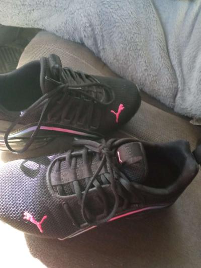 puma shoes for women size size 7 and half - Thumbnail 2