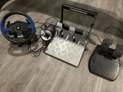 Thrustmaster T150 pro  wheel stand - Thumbnail 3