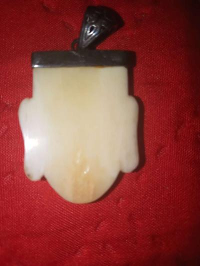 hand carved Buddha head pendant - Thumbnail 2