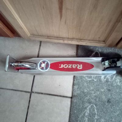 SCOOTERS - Thumbnail 5