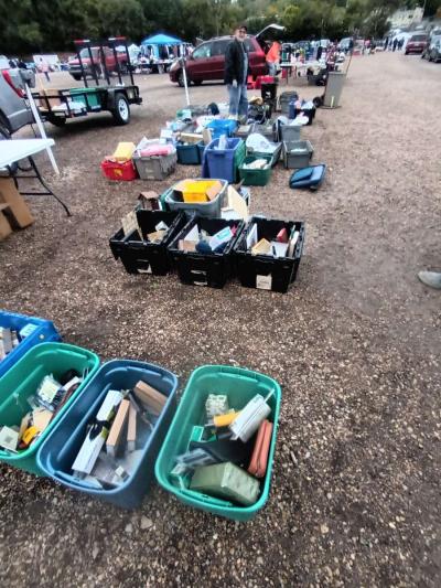 tools electronics house items heaters speakers clothes tote