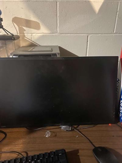 moniter - Montrose, Michigan