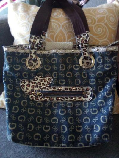 Guess Dolce and Gabana purse - Thumbnail 2