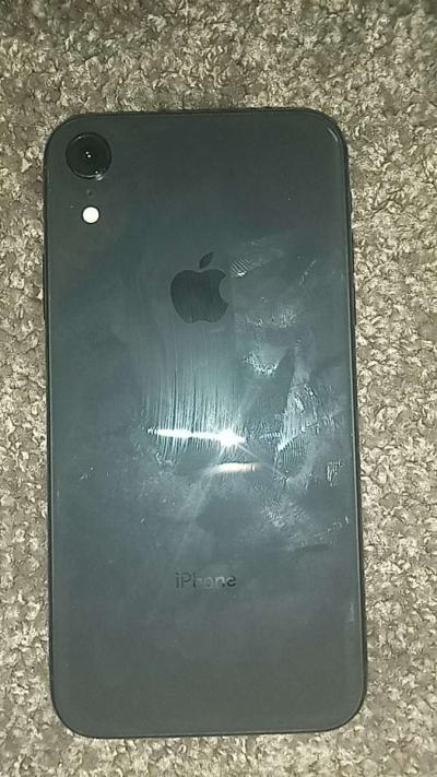 iPhone XR - Thumbnail 4