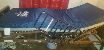 HOSPITAL BED MATTRESS TABLE - Thumbnail 3