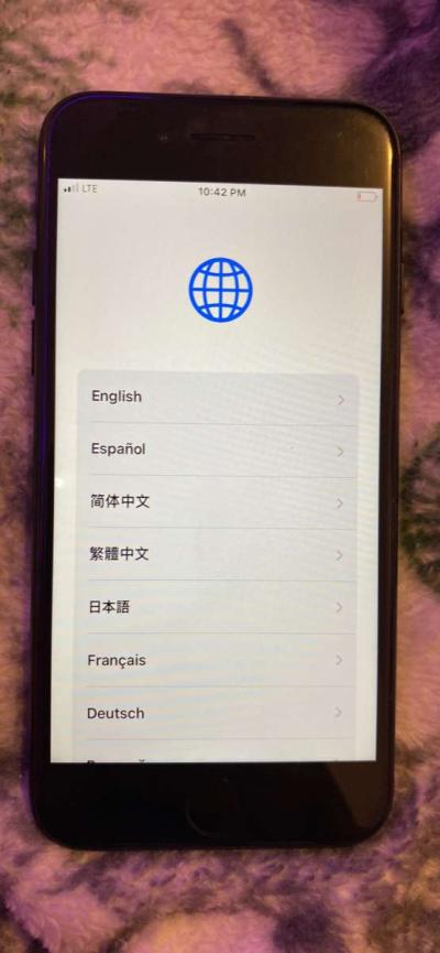 iPhone 7 - Thumbnail 3