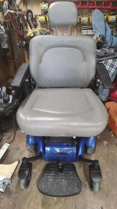 Golden Compass Scooter