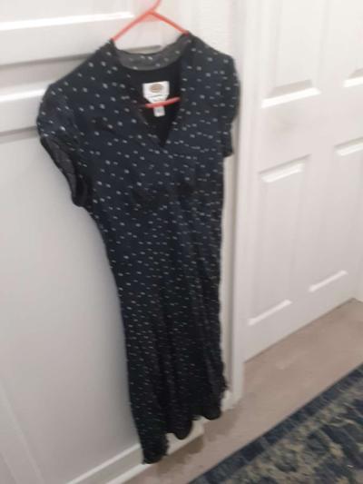 dresses - Thumbnail 2