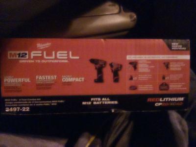 M12 fuel Milwaukee combo kit - Thumbnail 3