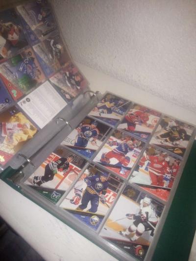998 hockey cards - Turlock, California
