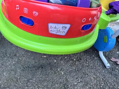 Einstein baby entertainment center and